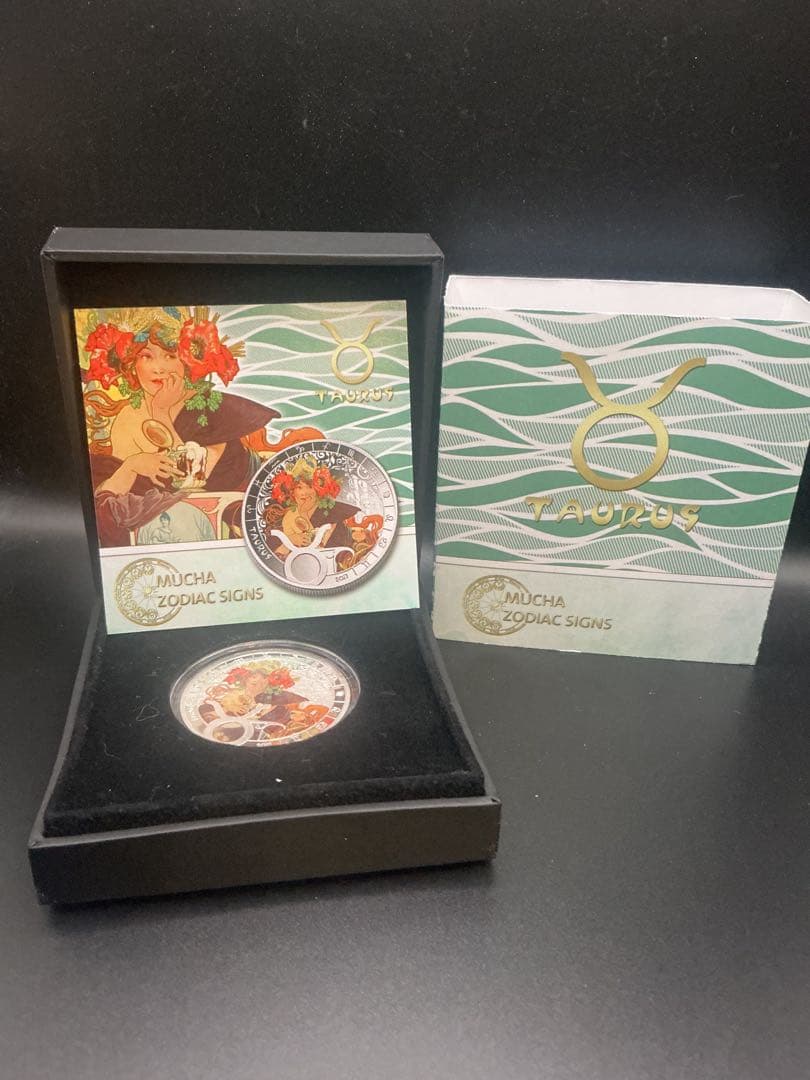 ミュシャ × 黄道十二宮 ― 牡牛座、Taurus　銀メッキ付き白銅貨