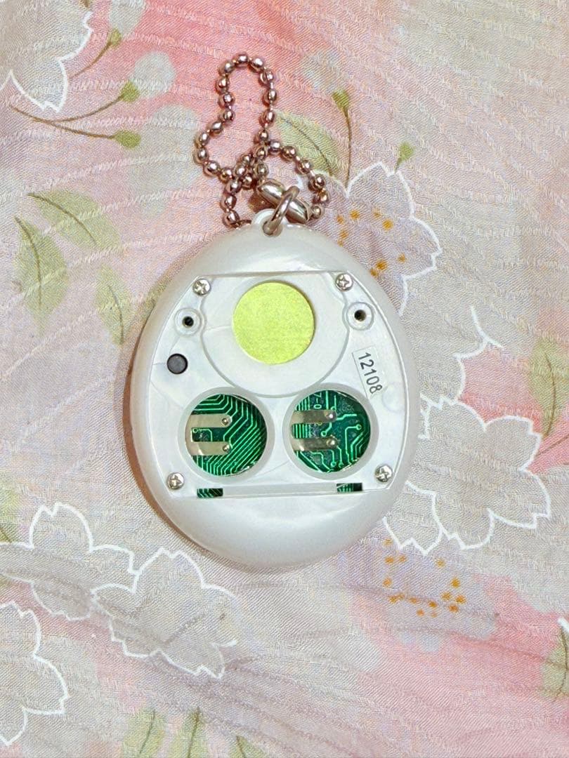 【動作確認済】海外版てんしっちのたまごっち パールホワイト