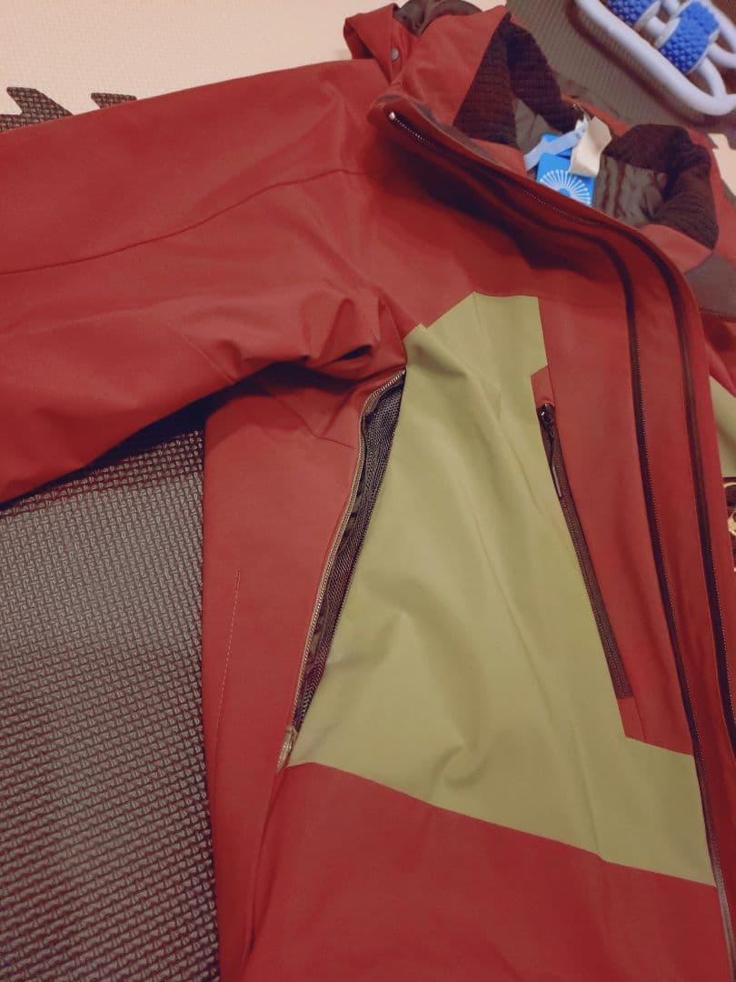 2024オガサカチームスキーウェア ジャケットS、パンツM エンジ色