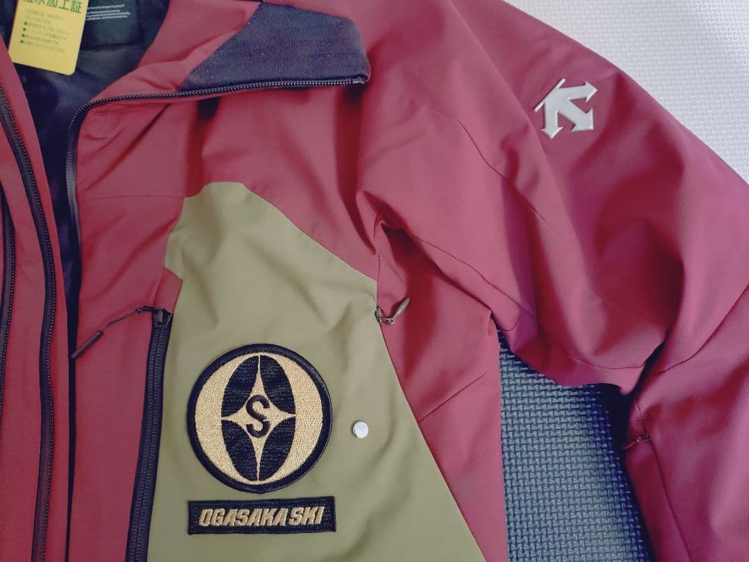 2024オガサカチームスキーウェア ジャケットS、パンツM エンジ色