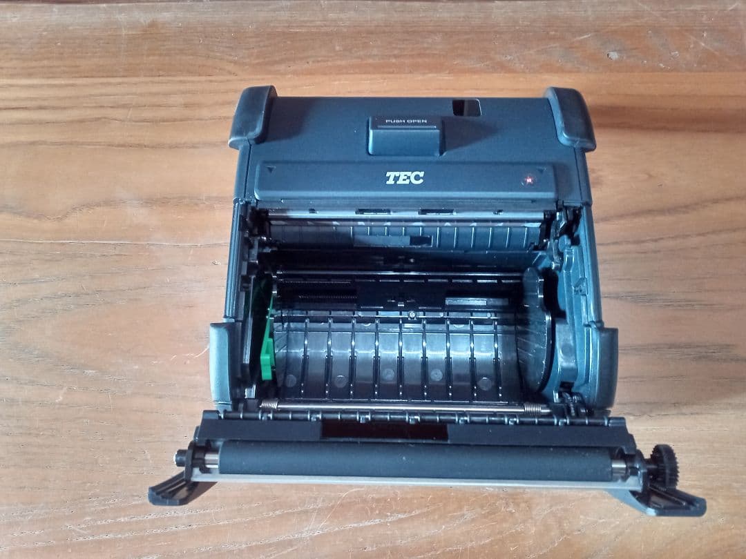 【現状品】東芝テック ポータブルプリンター B-EP4DL（本体のみ）45