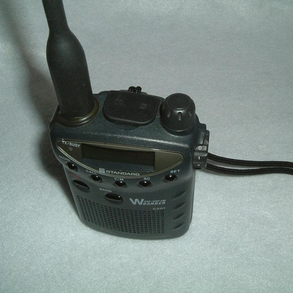 STANDARD C501 FMハンディトランシーバー