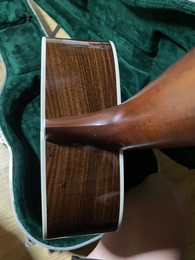 Martin D-28 2013年製 純正ハードケース付