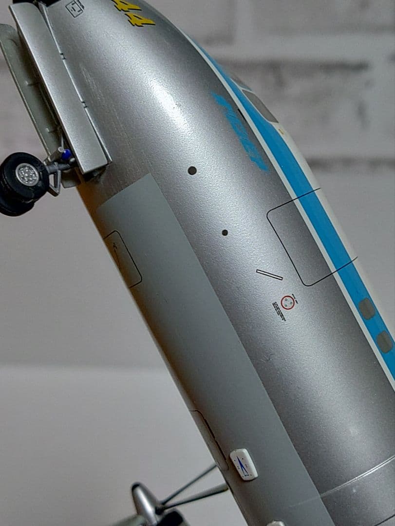 全日空商事　1/72　全日空　YS-11A　モヒカン塗装