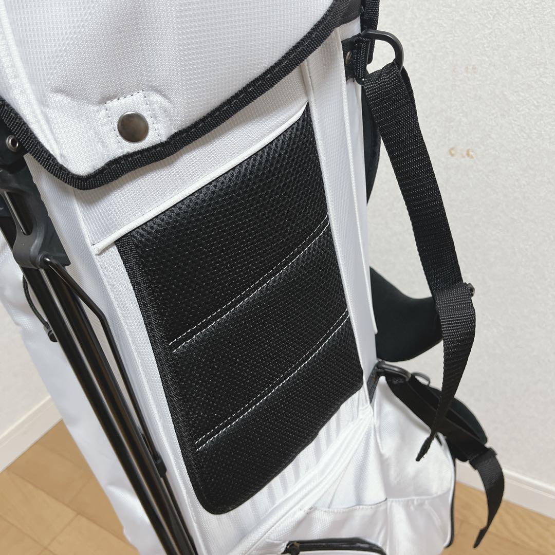 K118 美品！TaylorMade スタンド式 軽量キャディバッグ