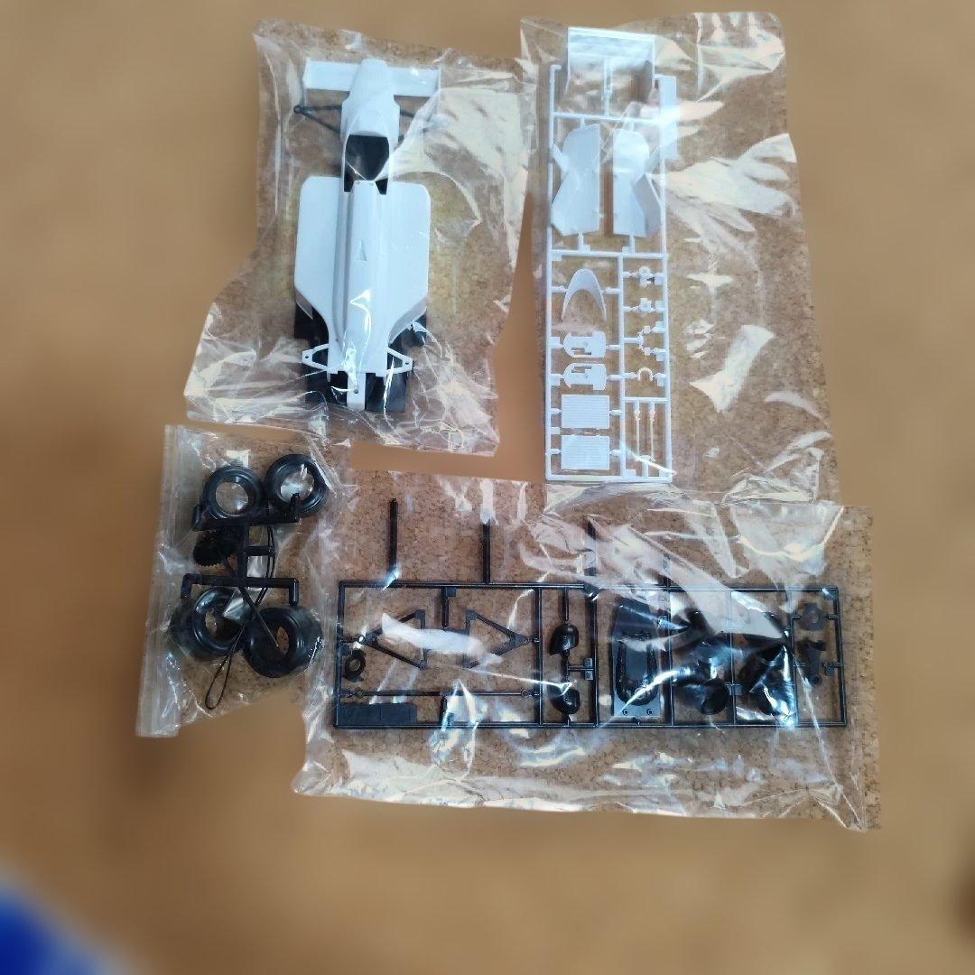 グンゼ模型F1モデルキットセット McLaren MP4/4 合計6台