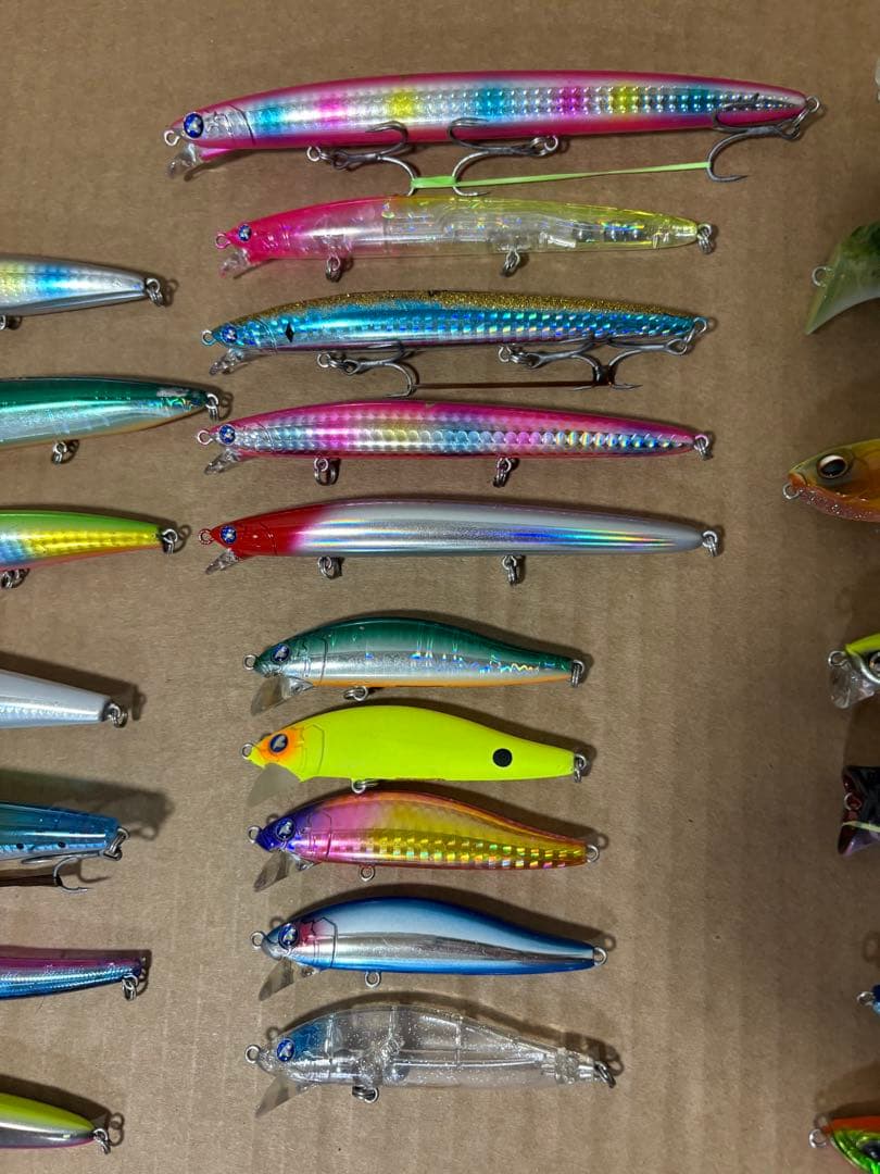 カゲロウ・ブローウィン入りシーバスルアーセット