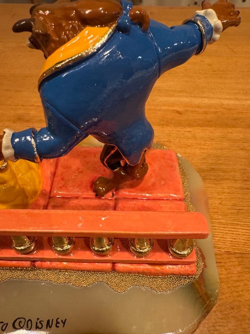 美女と野獣 陶器フィギュア 世界950個限定　ベル&ビースト　ロン・リー