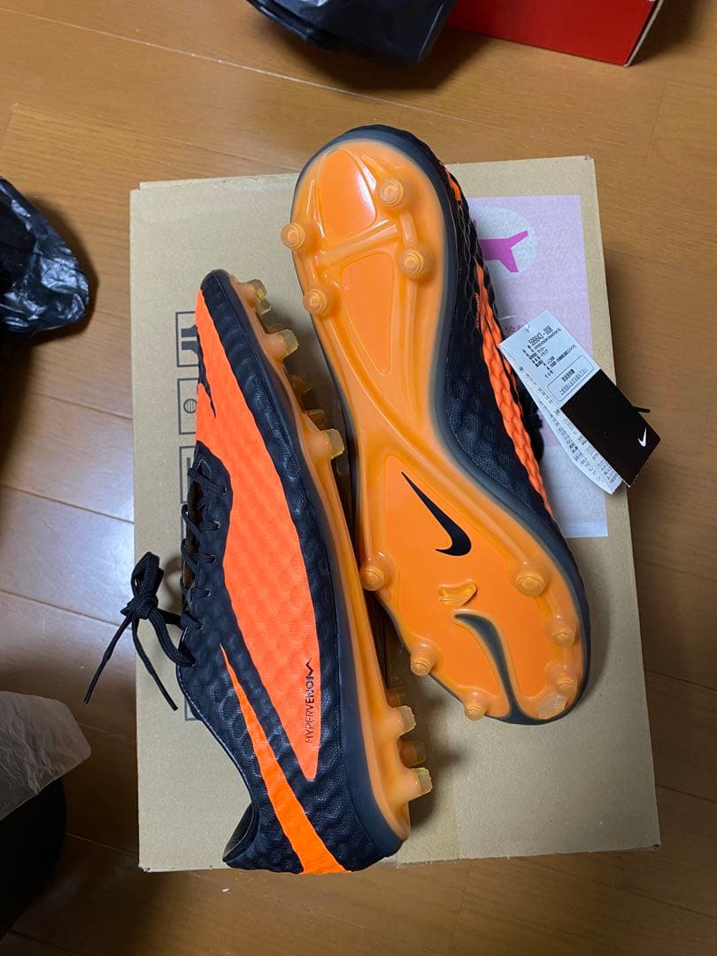 新品　ナイキ　ハイパーヴェノムファントム　fg イタリア製　初代モデル　レア