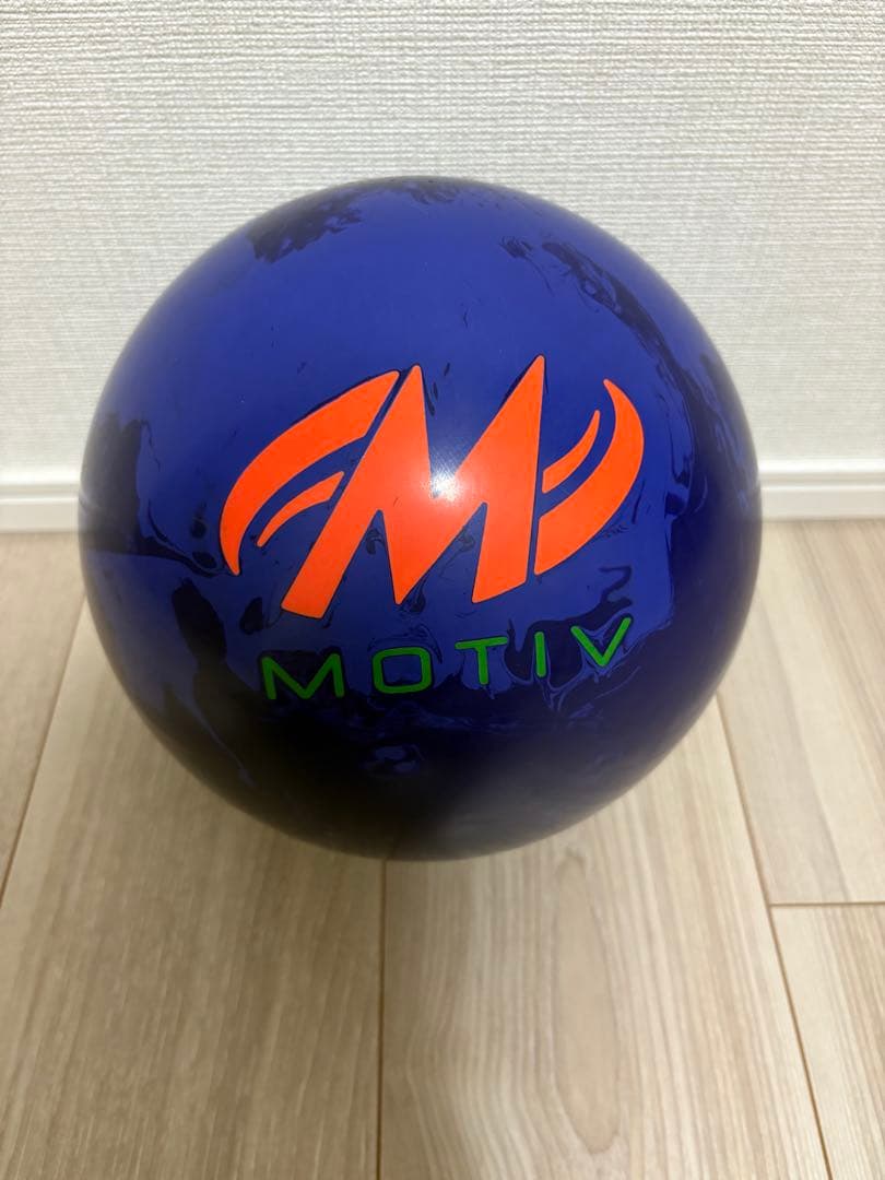 モーティブ　ベノムショック 15P ボウリングボール