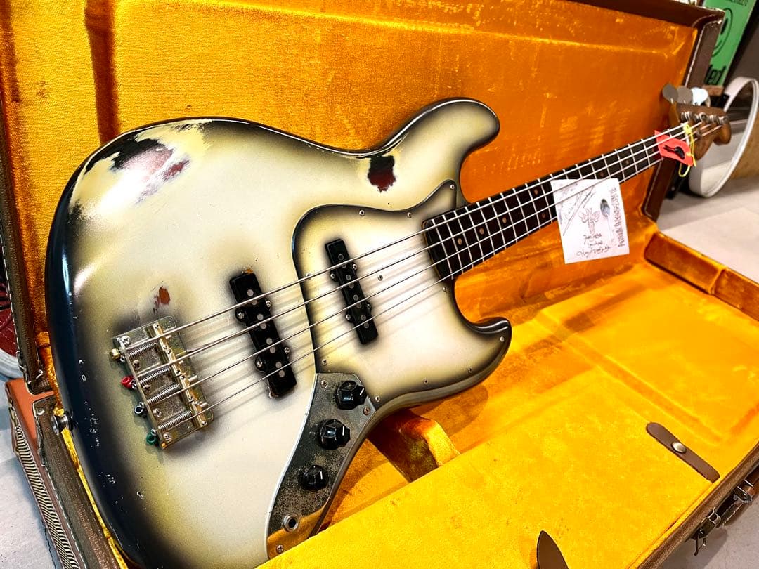フ*ー様 DeliciousTaylormade モディファイ　フェンダーJAZ
