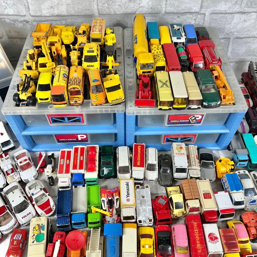 トミカ ミニカー まとめ売り ポリスボックス付き