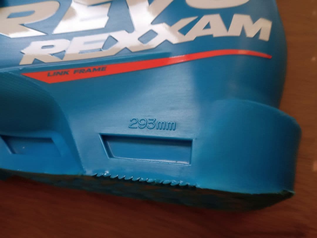 REXXAM REVO 110S 左足甲シェル出し済