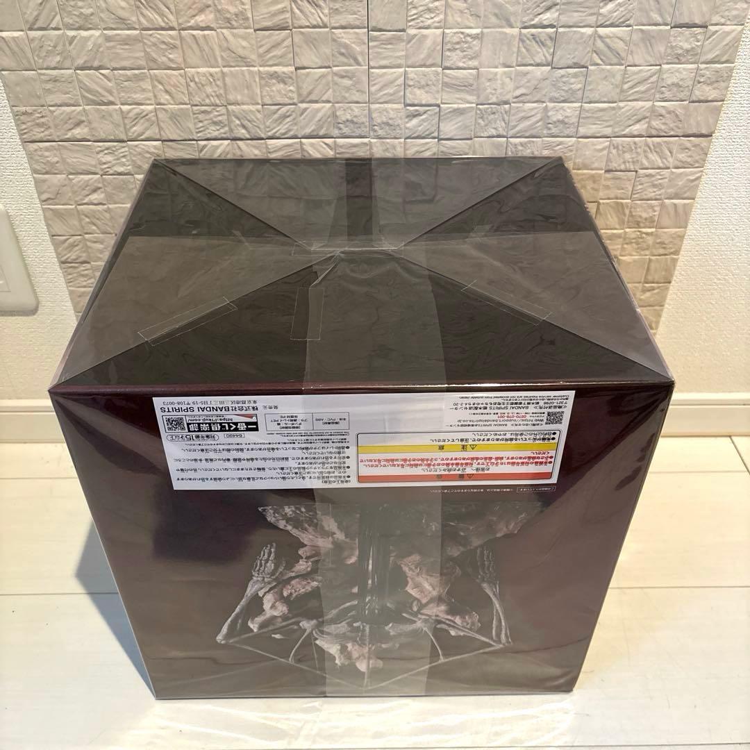 進撃の巨人　一番くじ　ラストワン賞　終尾の巨人