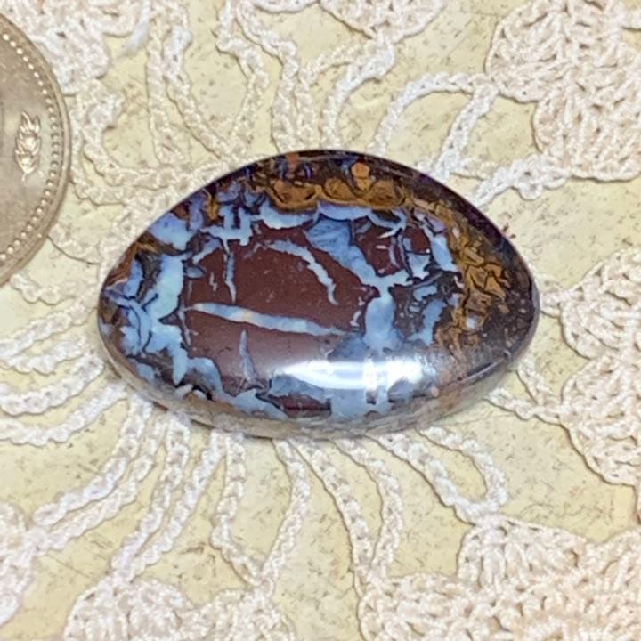 48ctクイーンズランド州ヤワ産ボルダーオパール/トップパターン