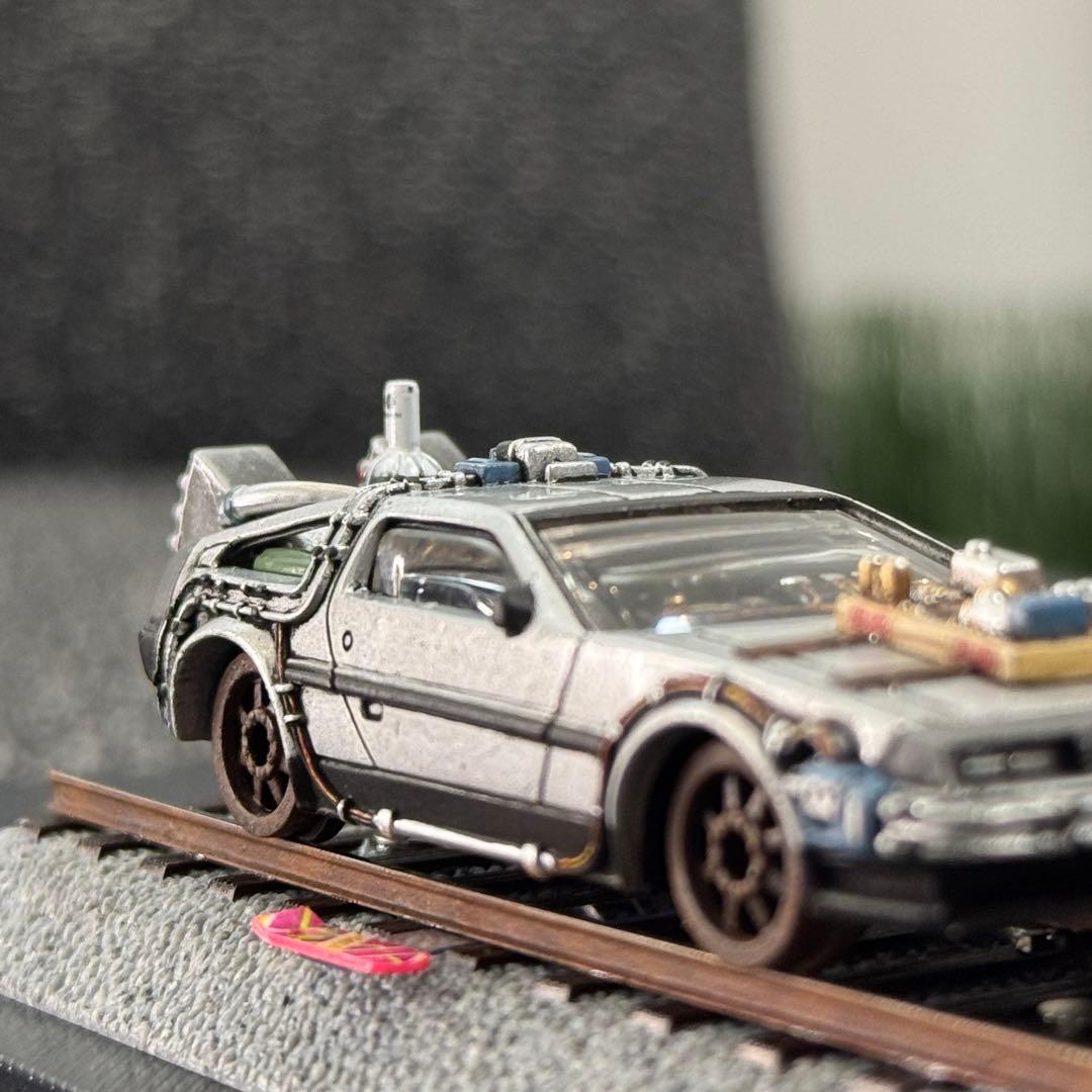 キャラウィール デロリアン レールロードVer.カスタム品&専用ケース ②