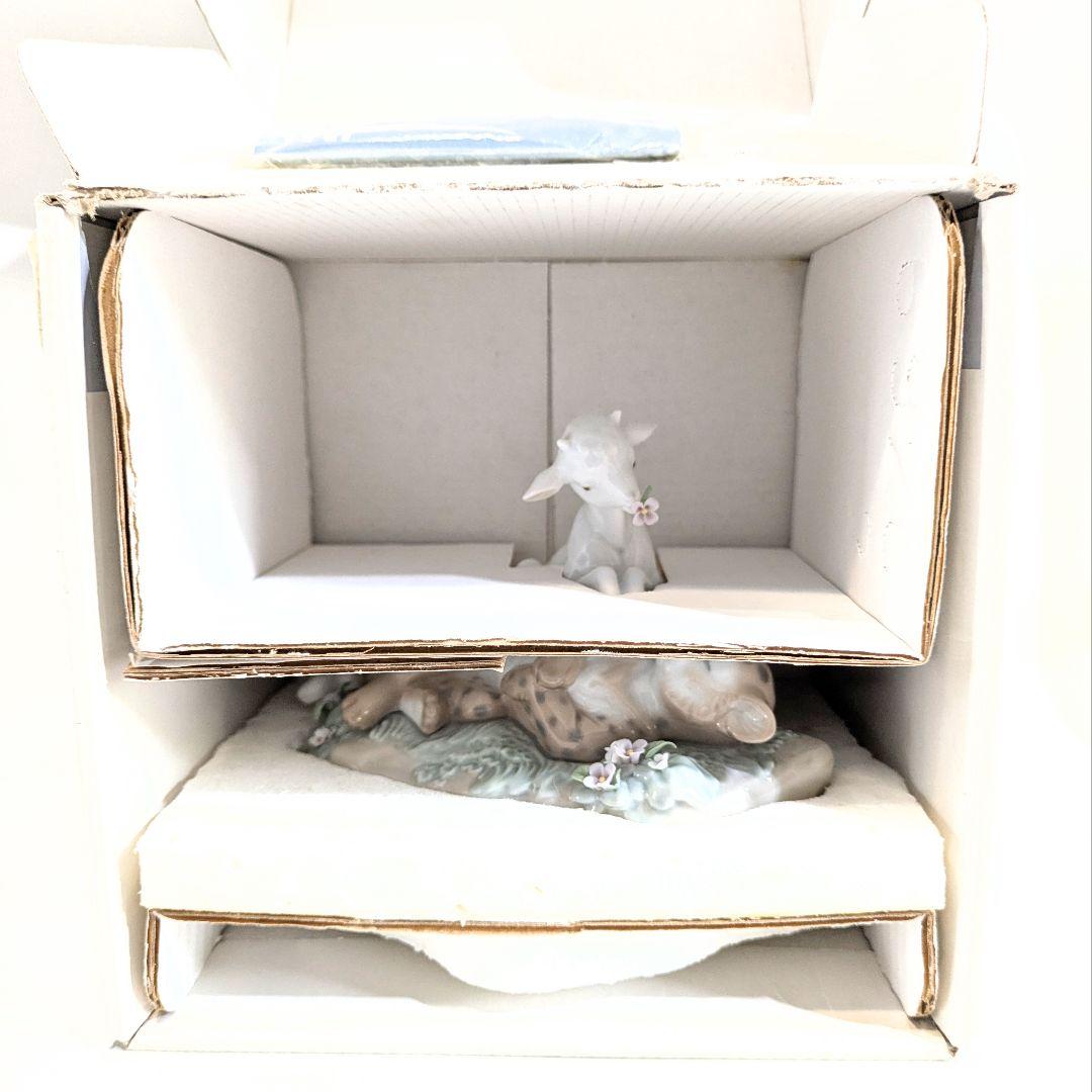 リヤドロ　平和の王国　豹と子ヤギ　#6926