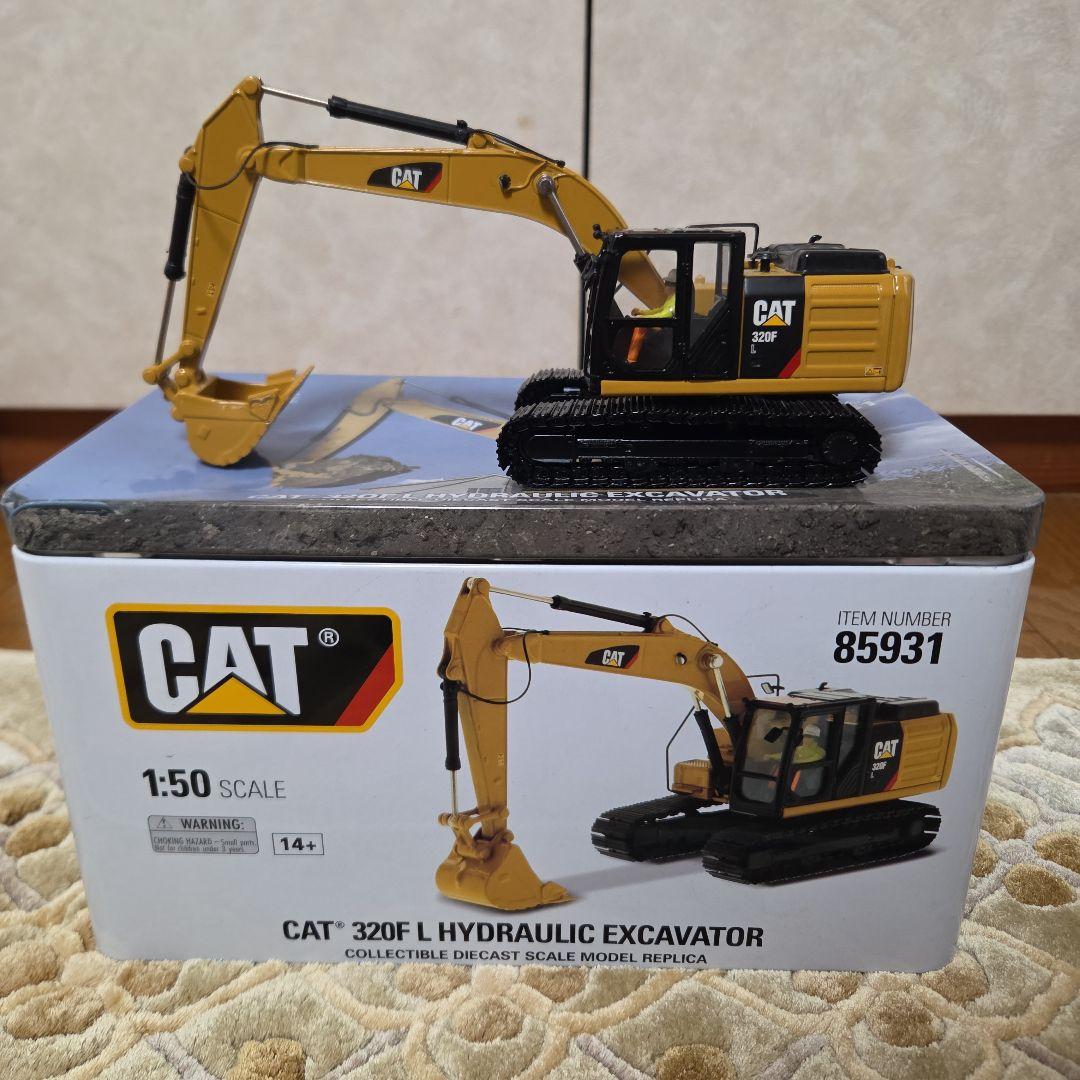 CAT 320FL Hydraulic Excavator 1:50スケール