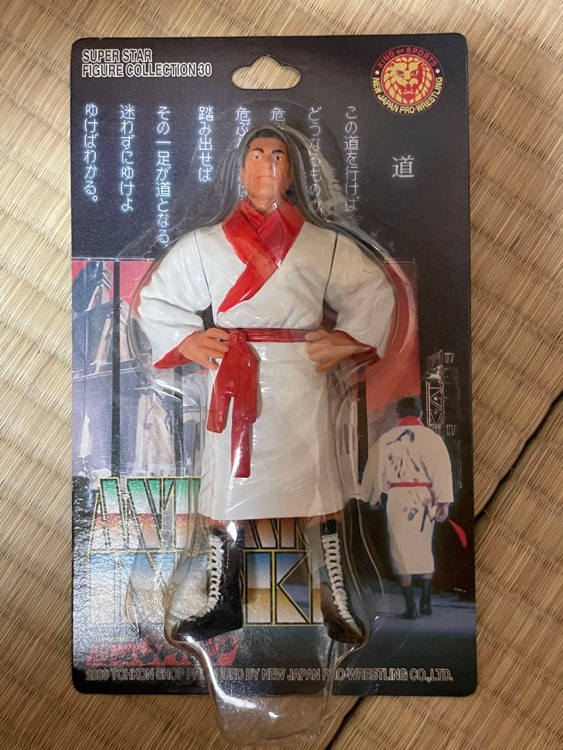 グレートムタ　 銀ペイント　アントニオ猪木　引退記念ver 白ガウン