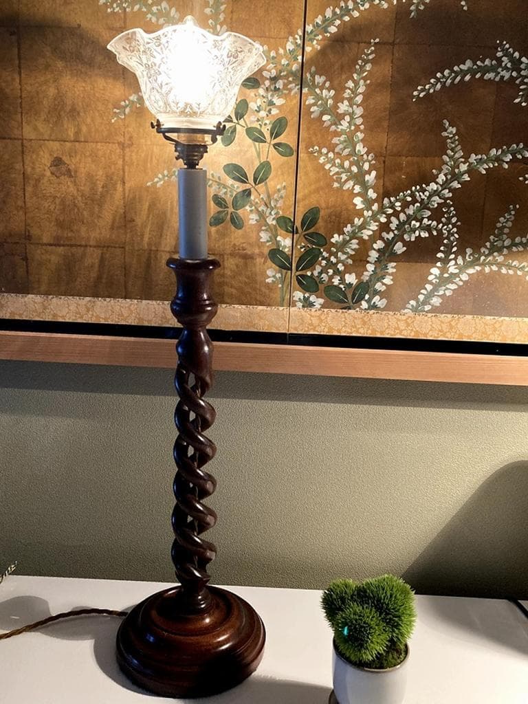 ③　英国アンティーク　エッチングガラス　ボタニカル　ランプシェード