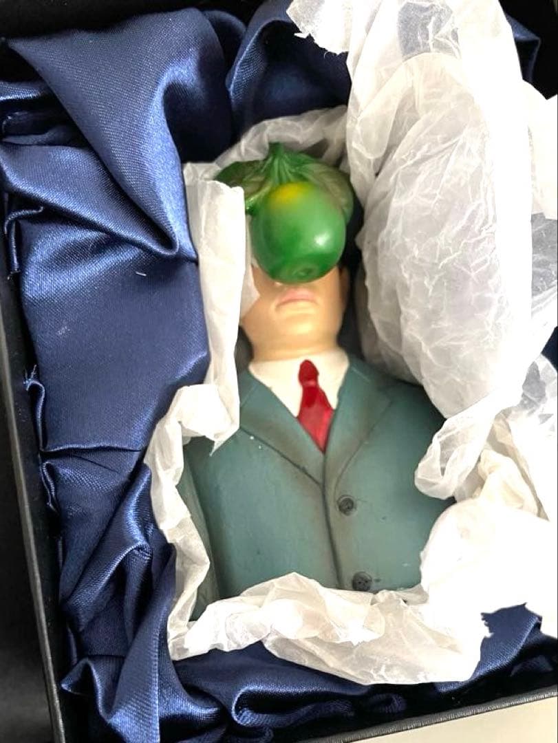 マグリット 人の子 フィギュア オブジェ