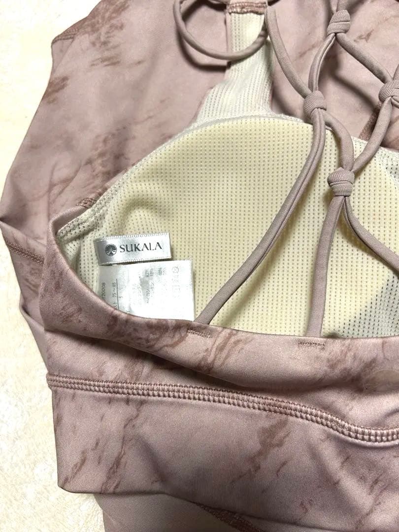 スカーラセットアップ　スタイリッシュ、人気デザイン