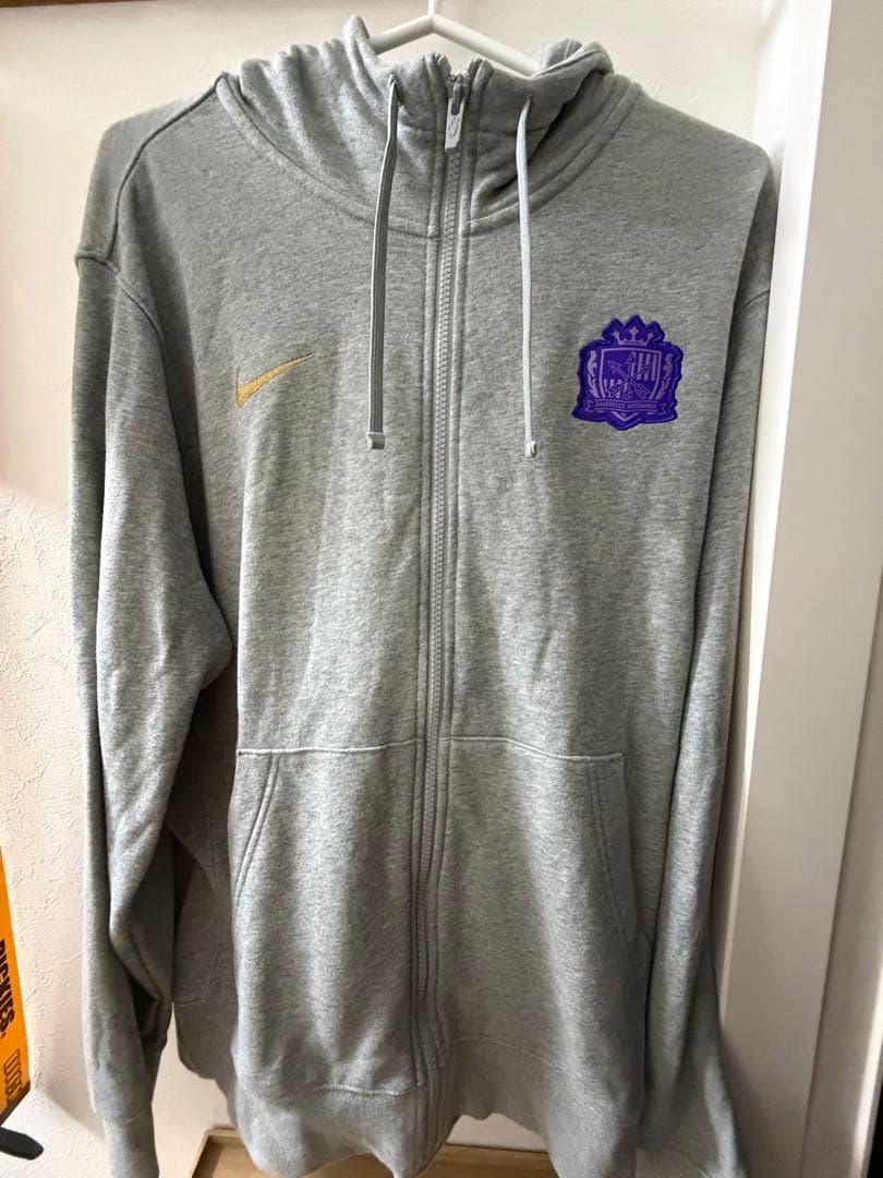 サンフレッチェ広島　2025 NIKE フーディー　パーカー