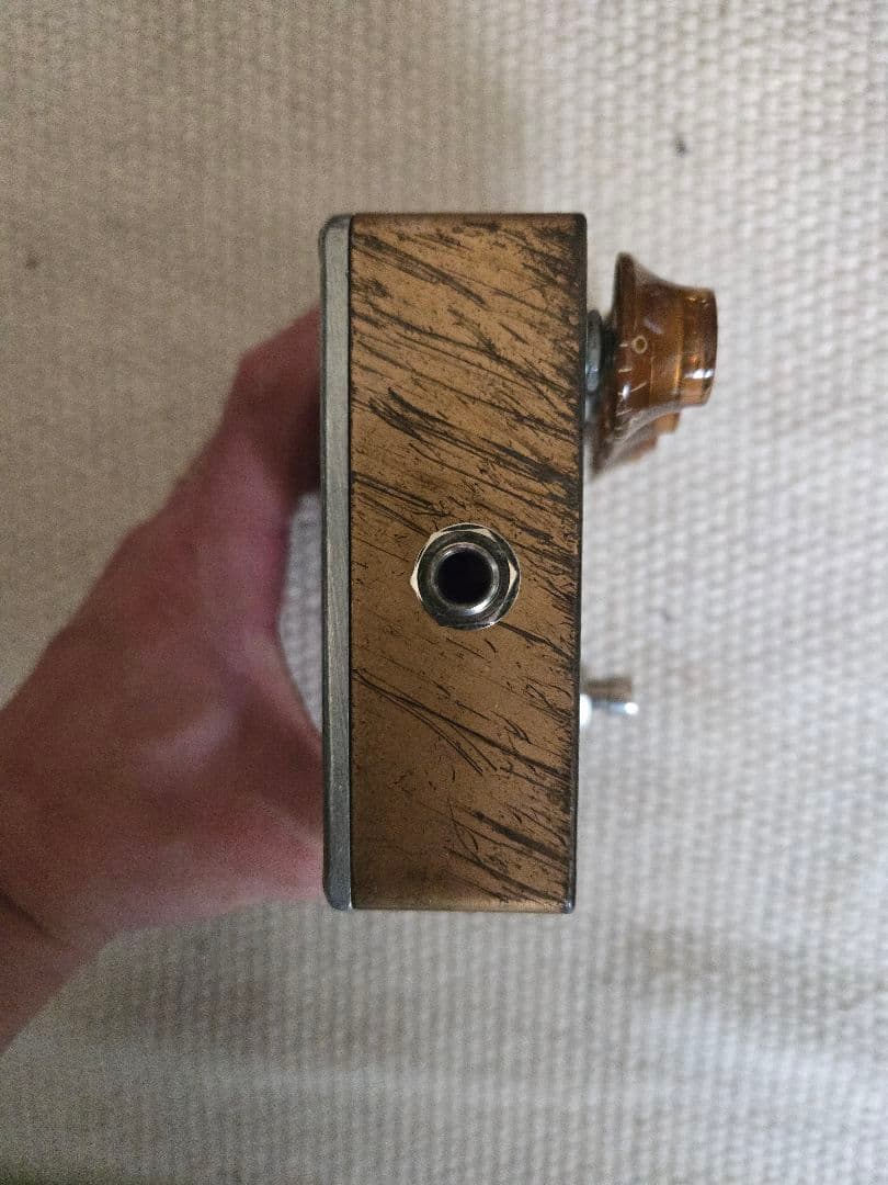 ギター GOLDEN VALVE