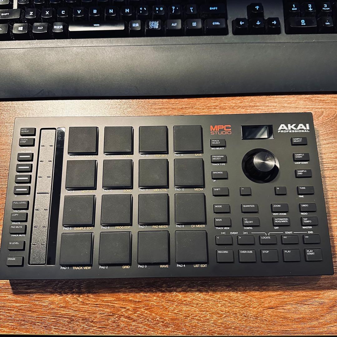 AKAI MPC Studio【美品】
