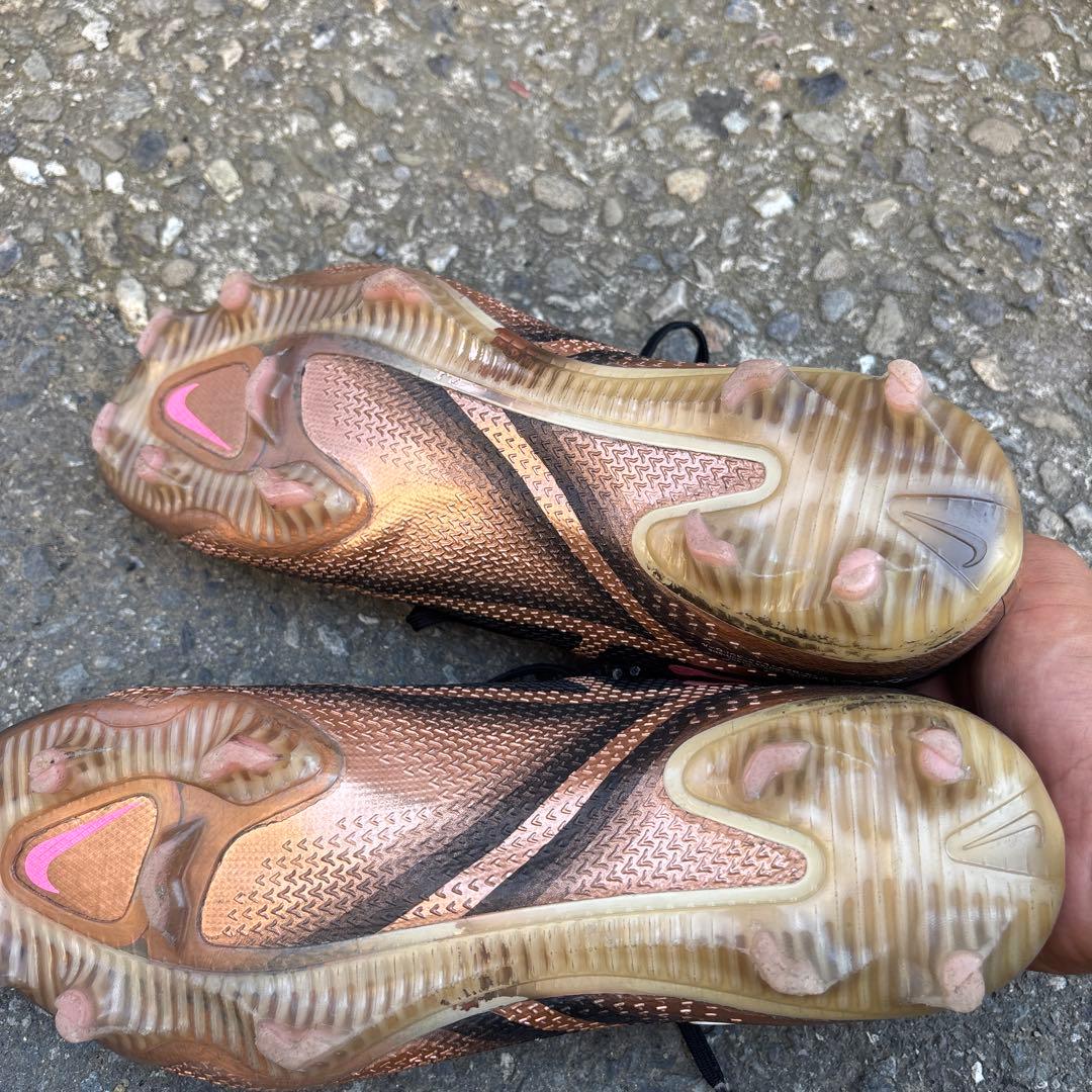 NIKE ファントムGT2 FG 27.5cm 87