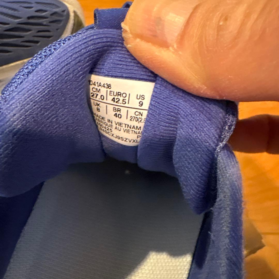 中古美品asics テニスシューズ 青