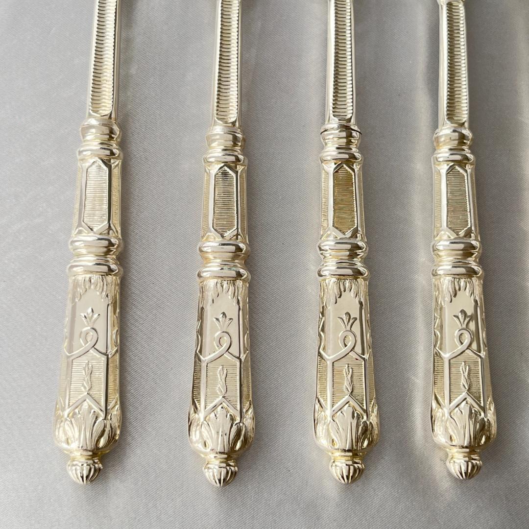 【仏蘭西】 ロシア様式 テーブルフォーク 6本組 【シルバープレート】