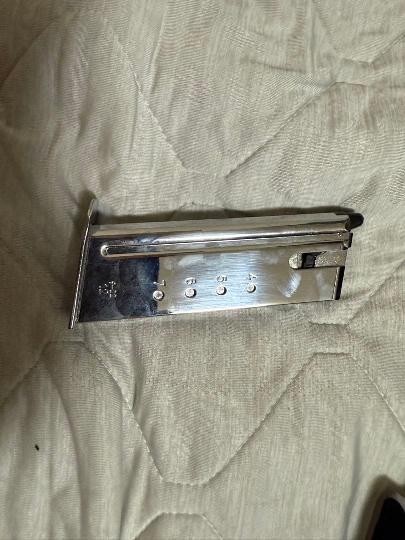 【専用出品】東京マルイ DESERT EAGLE .50 AE