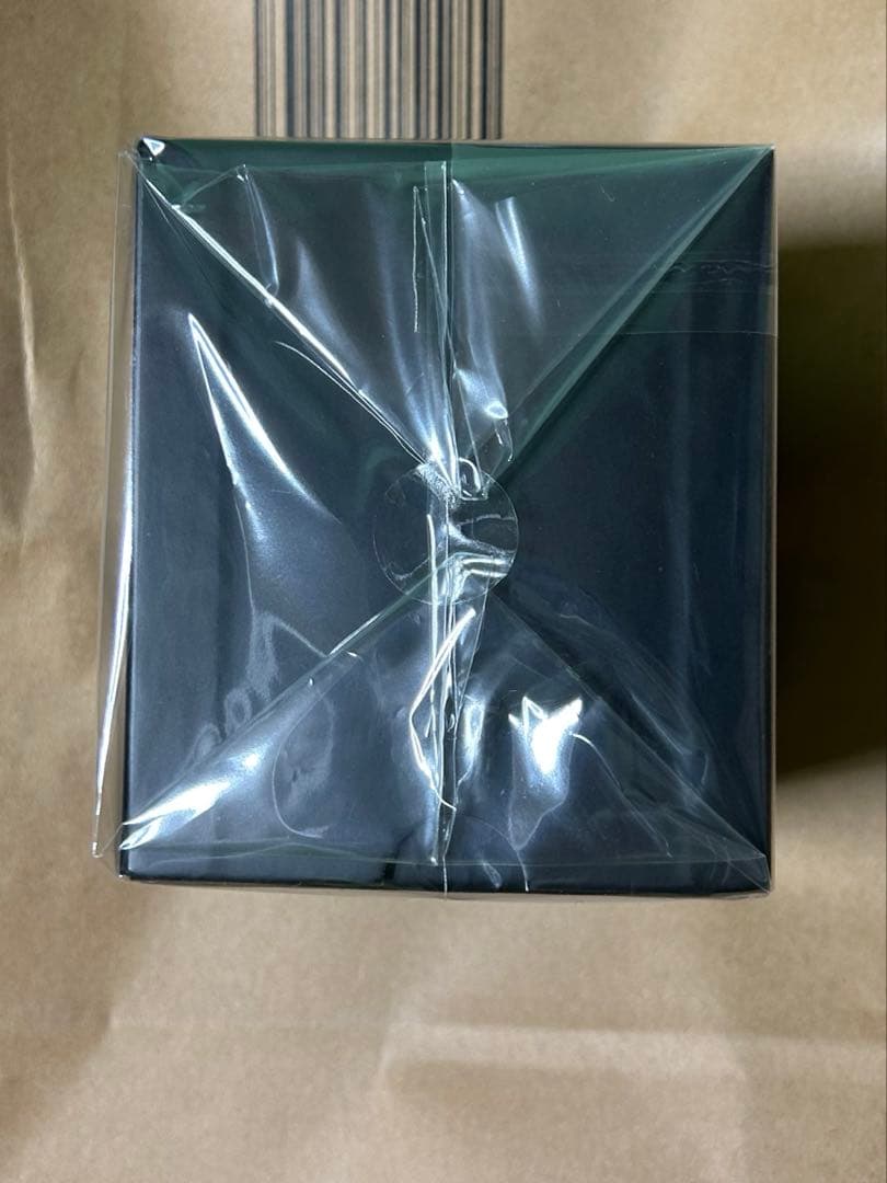 Ado DOME TOUR 2025よだか VIP特典スノードーム、ブローチ