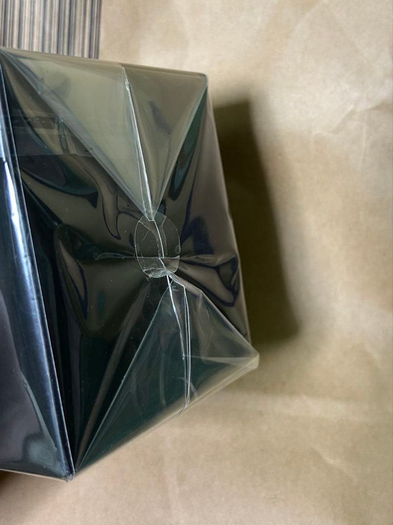 Ado DOME TOUR 2025よだか VIP特典スノードーム、ブローチ