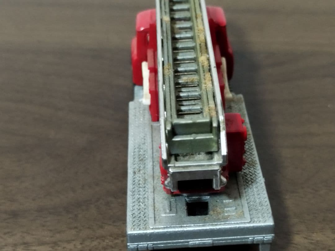 ●トミカ ダンディ 三菱ふそう はしご 消防車 tomica ミニカー