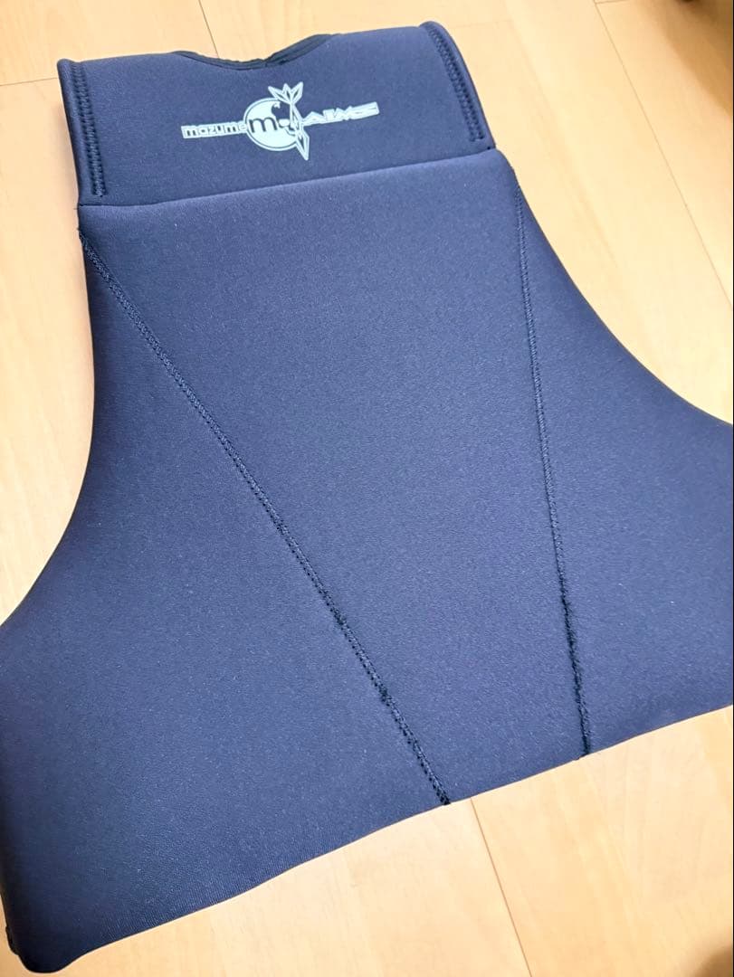 マズメ×AIMS フローティングサーポートベスト