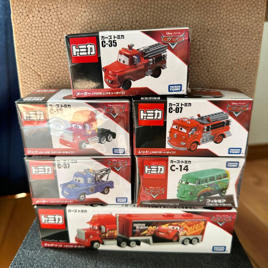【カーズまとめ売り】トミカ44台　MATEL2台　スピードウェイ9パック