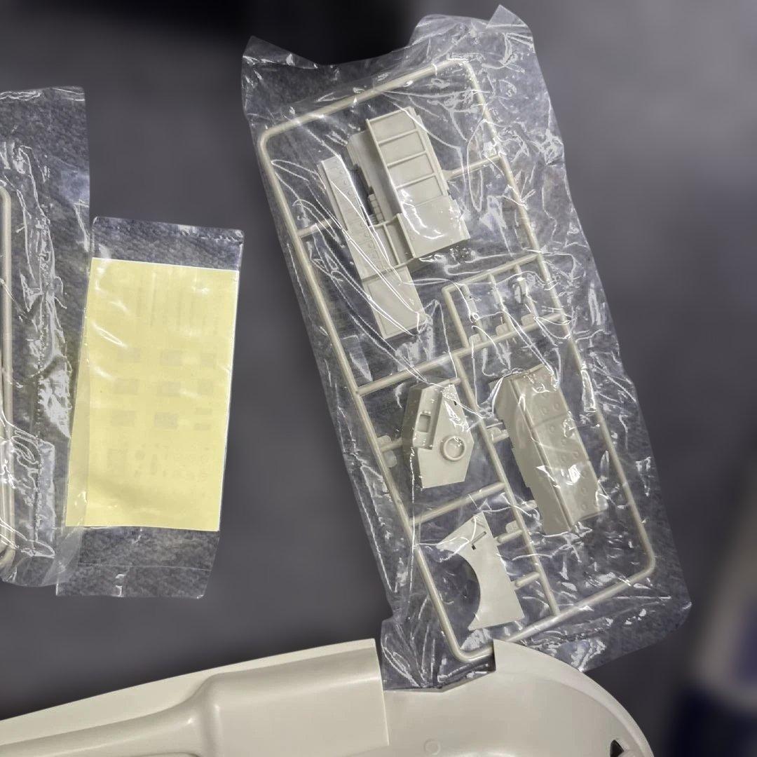 現状品メビウス Proteus Submarine 1/32スケール