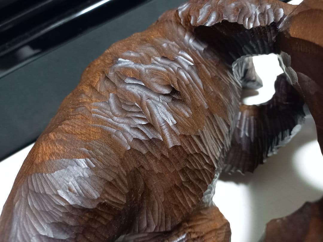 希少　アイヌ　熊　一刀彫　木彫り　堀井作　銘有り　中型　サイズ