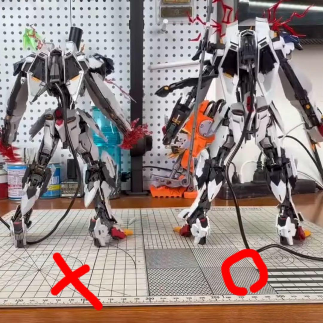 LUNAVOR バルバトス　バルバトスルプスレクス　似　狼の王　プラモデル