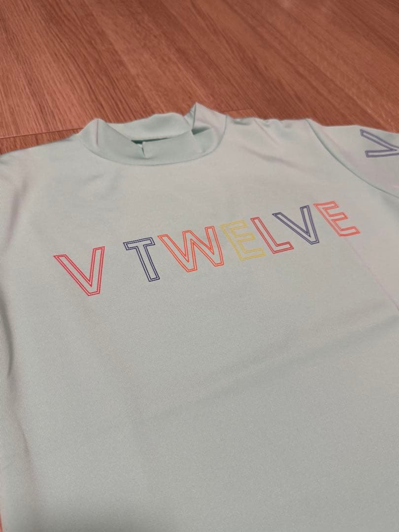 1回着用のみ美品✨V12 ゴルフウェア ティファニーブルー