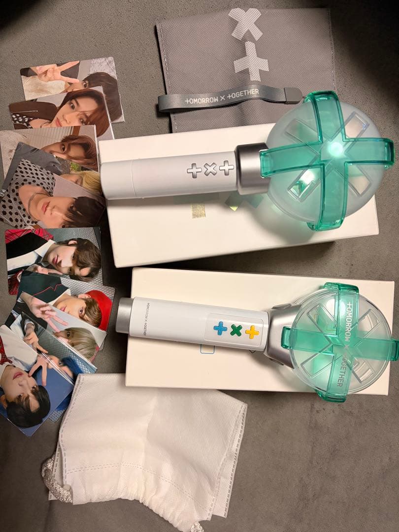 tomorrow x together ペンライト 2本セット　トレカ