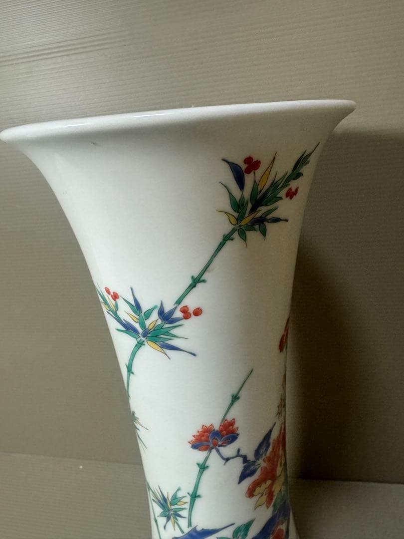 2141  其泉　色絵岩牡丹　梅竹文　花瓶