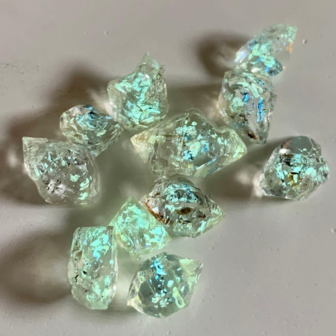 トップグレード蛍光水晶60ctセット/オイルインクオーツ/ペトロレアムクオーツ