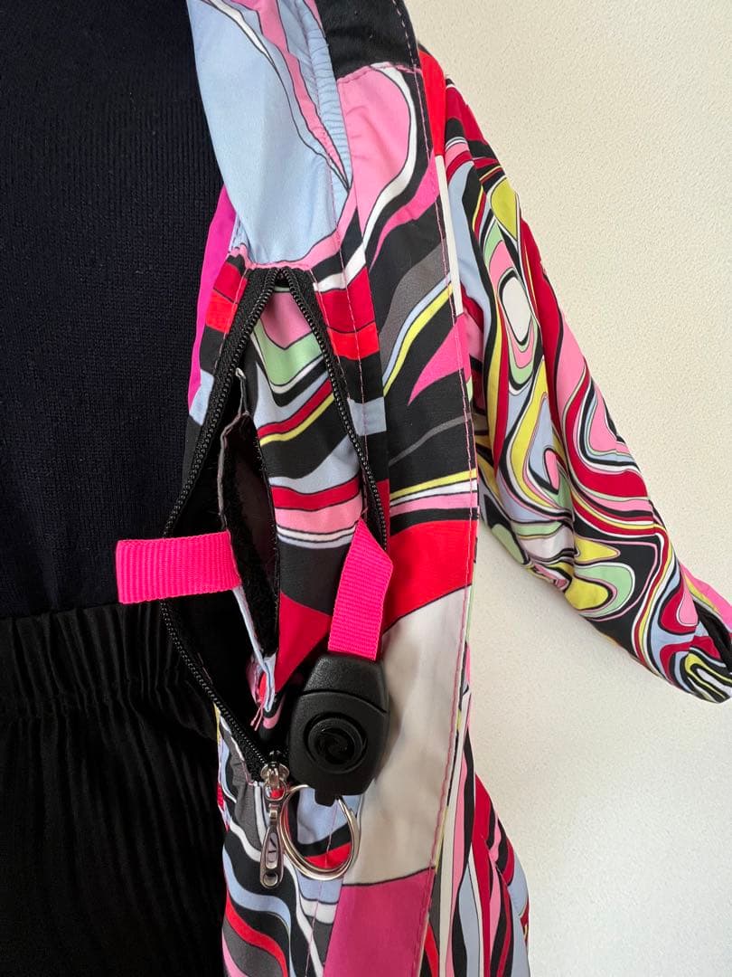 エミリオプッチ　ロシニョールとコラボ　防水　防寒