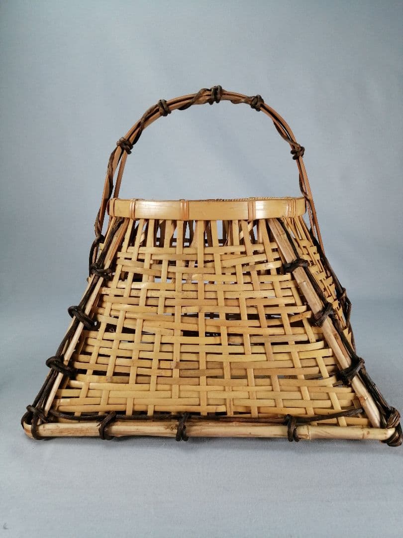 【茶事具】手付き四方籠　花籠　花入229