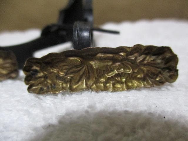 日本刀装具　鍔と目貫　R8-2