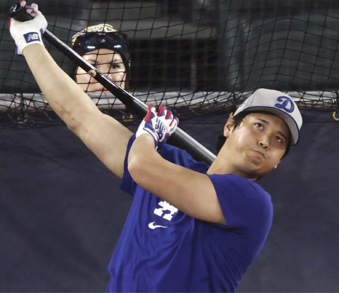 日本未発売 ドジャース 練習用シャツ MLB正規品 サイズM 新品タグ付