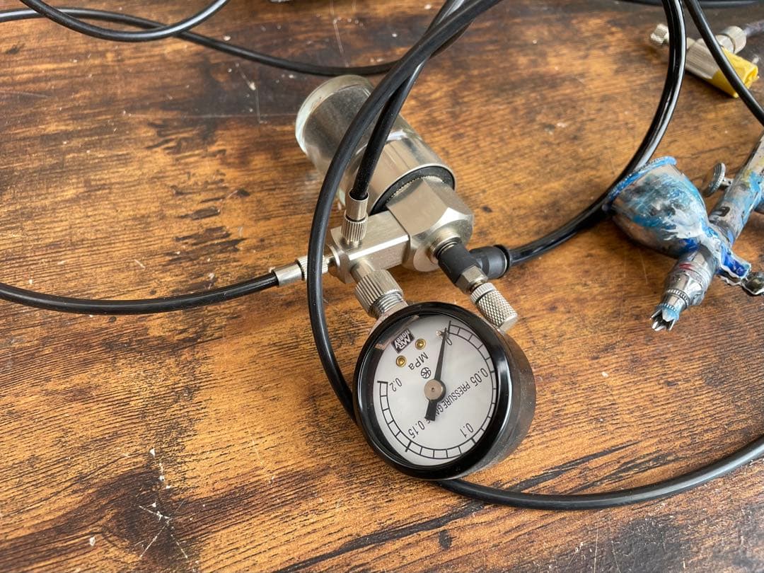 エアブラシ　コンプレッサーなどセット